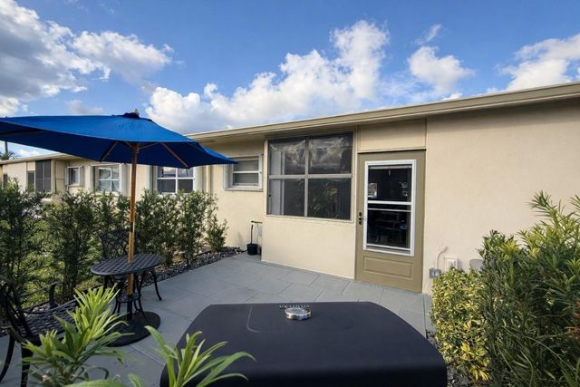 2687 Emory Drive F, West Palm Beach, FL 33415