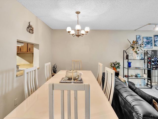 2800 NW 56th A404, Lauderhill, FL 33313