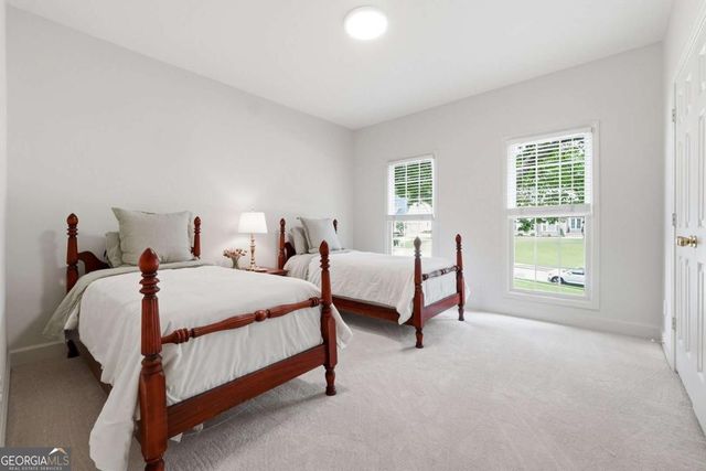 1095 Laurian Park Drive, Roswell, GA 30075