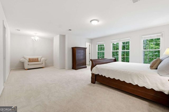 1095 Laurian Park Drive, Roswell, GA 30075