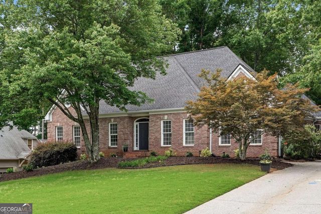 1095 Laurian Park Drive, Roswell, GA 30075