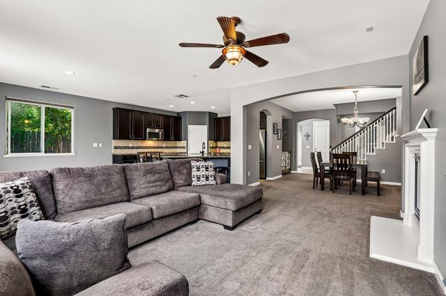 9008 Clarissa Dr, Orangevale, CA 95662