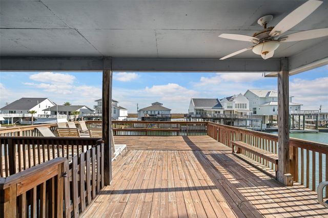 4610 Jamaica Cove Road, Jamaica Beach, TX 77554