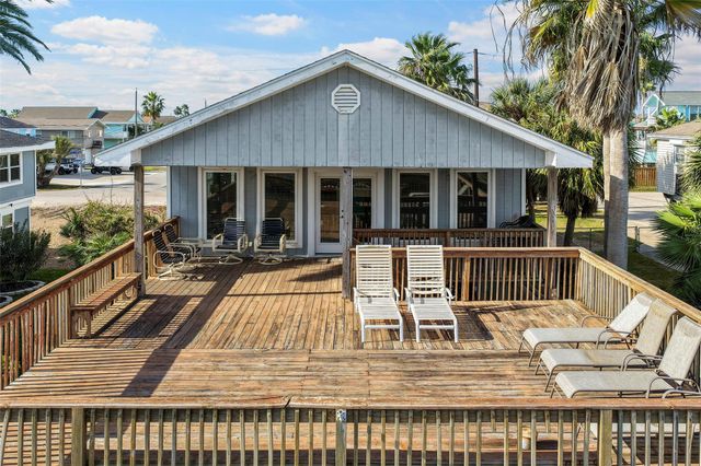 4610 Jamaica Cove Road, Jamaica Beach, TX 77554