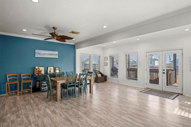 4610 Jamaica Cove Road, Jamaica Beach, TX 77554