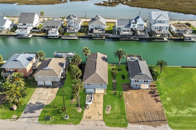 4610 Jamaica Cove Road, Jamaica Beach, TX 77554