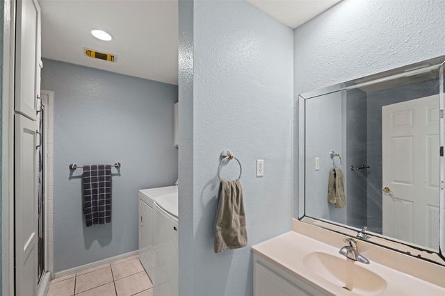 4610 Jamaica Cove Road, Jamaica Beach, TX 77554