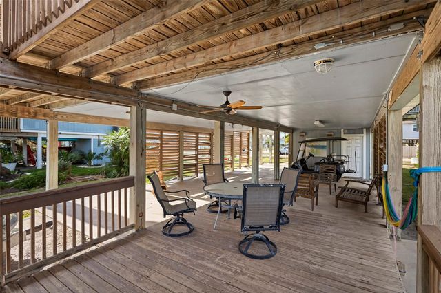 4610 Jamaica Cove Road, Jamaica Beach, TX 77554