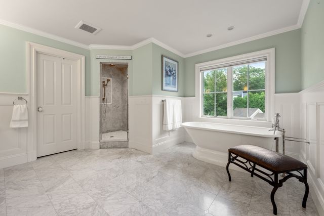 99 Country Way, Needham, MA 02492