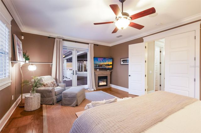 526 56TH STREET, Holmes Beach, FL 34217