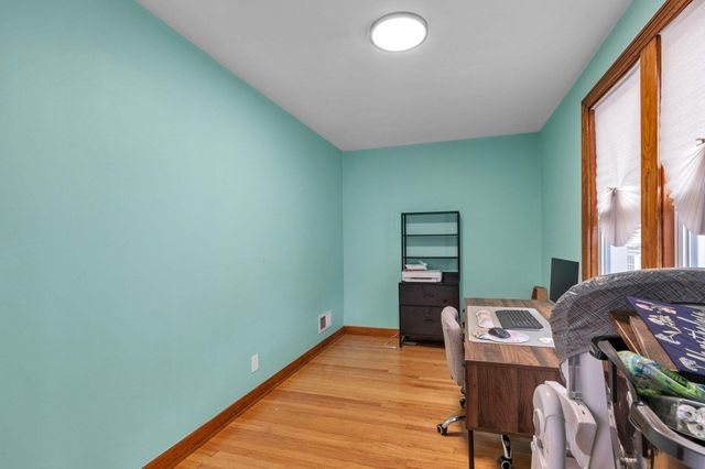 1941 Stanton Avenue, Whiting, IN 46394