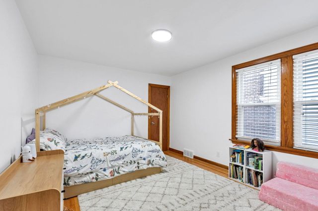 1941 Stanton Avenue, Whiting, IN 46394