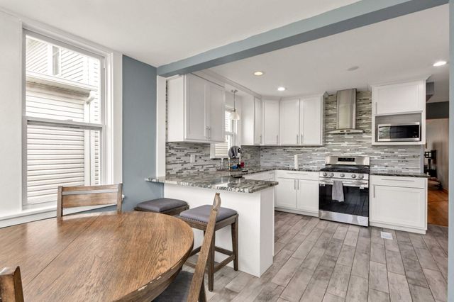 1941 Stanton Avenue, Whiting, IN 46394