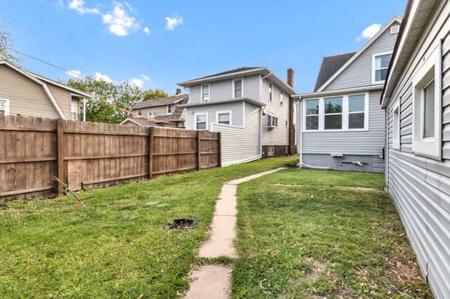 1941 Stanton Avenue, Whiting, IN 46394