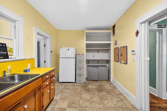 1019 10TH AVENUE W, Bradenton, FL 34205