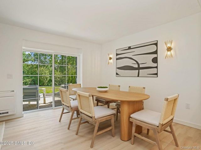1188 King 101, Greenwich, NY 06831