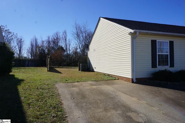 113 Flint Lane, Greer, SC 29651