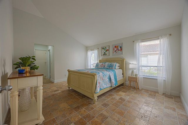 3625 Inverrary Boulevard W, Lauderhill, FL 33319