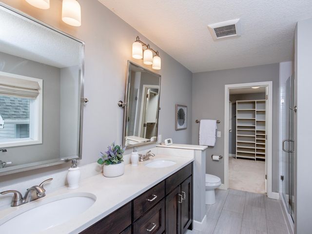 5029 Hankerson Avenue, Edina, MN 55436