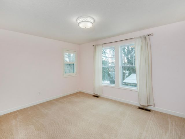 5029 Hankerson Avenue, Edina, MN 55436