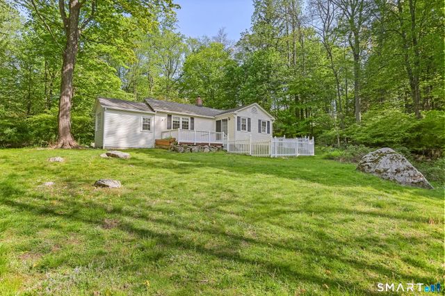 4 Topping Lane, Norwalk, CT 06854