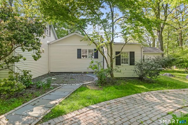 4 Topping Lane, Norwalk, CT 06854