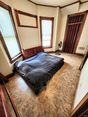 708 Columbia Avenue, Fort Wayne, IN 46805