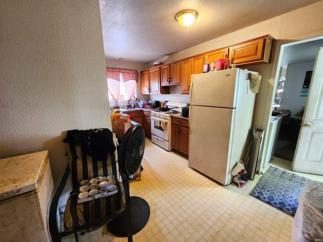 708 Columbia Avenue, Fort Wayne, IN 46805