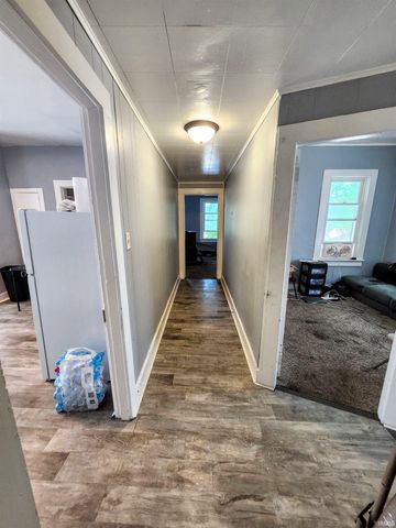 708 Columbia Avenue, Fort Wayne, IN 46805