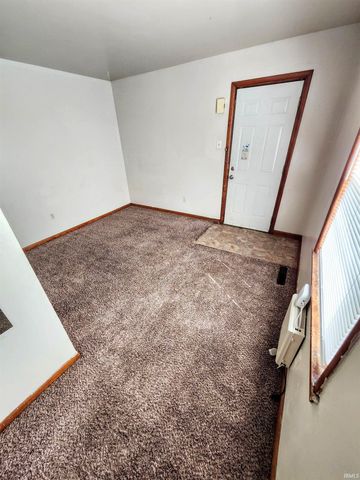 708 Columbia Avenue, Fort Wayne, IN 46805