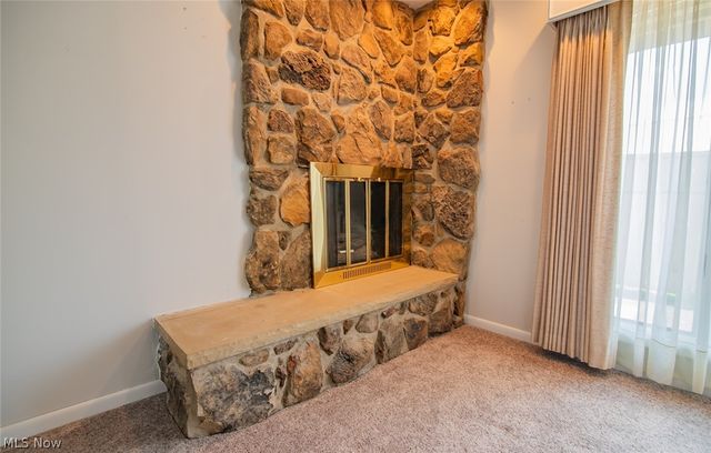 700 Victoria Avenue, Williamstown, WV 26187
