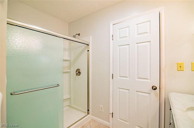 700 Victoria Avenue, Williamstown, WV 26187