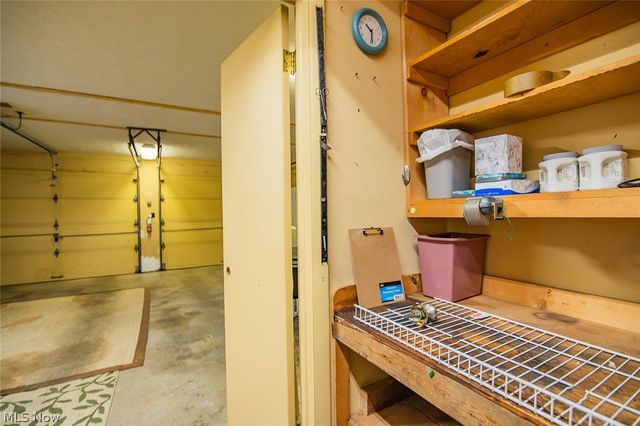 700 Victoria Avenue, Williamstown, WV 26187