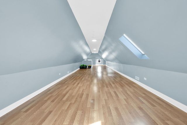 9436 S Spaulding Avenue, Evergreen Park, IL 60805