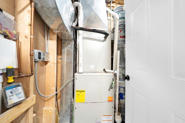 9436 S Spaulding Avenue, Evergreen Park, IL 60805