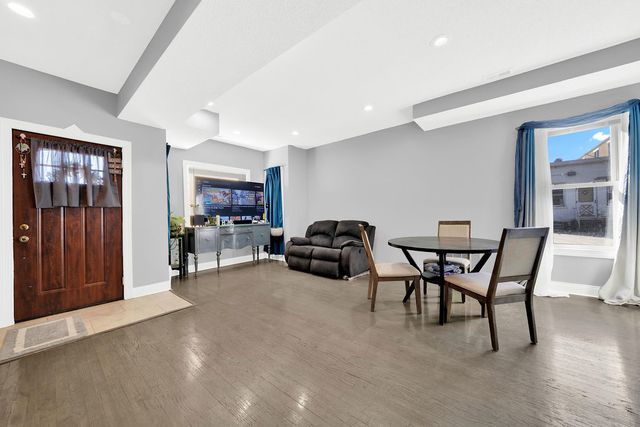 9436 S Spaulding Avenue, Evergreen Park, IL 60805