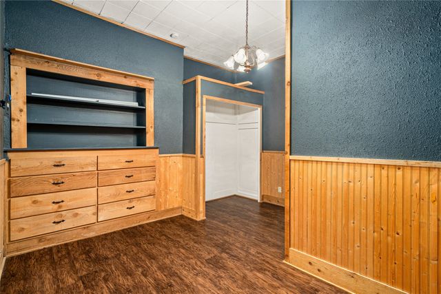 1216 Wesley Street, Greenville, TX 75401