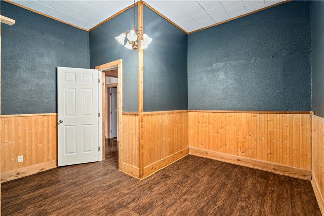 1216 Wesley Street, Greenville, TX 75401