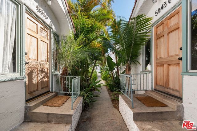 5846 Willoughby Ave, Los Angeles, CA 90038