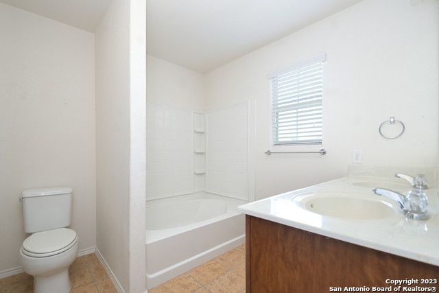 3727 Fringe Breeze, San Antonio, TX 78261