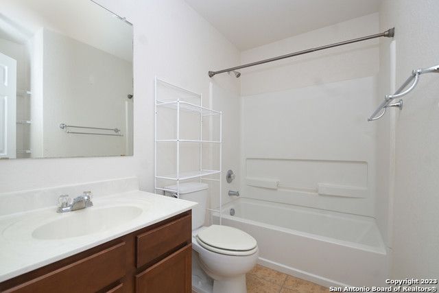 3727 Fringe Breeze, San Antonio, TX 78261