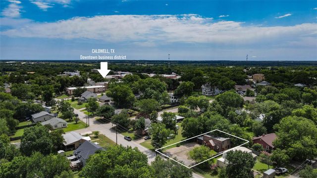 507 W Fawn ST, Caldwell, TX 77836