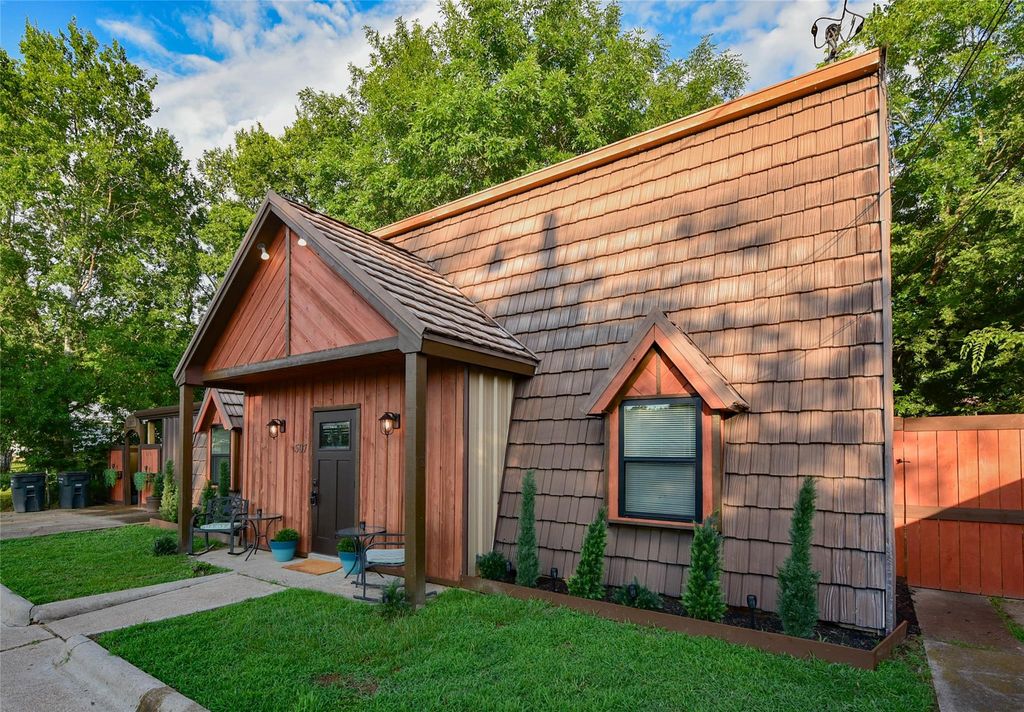 507 W Fawn ST, Caldwell, TX 77836