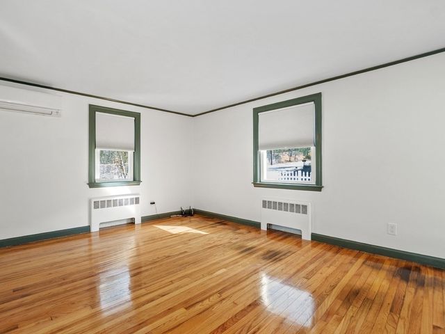 3 Helen Street, Waltham, MA 02452
