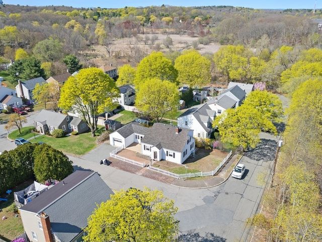3 Helen Street, Waltham, MA 02452