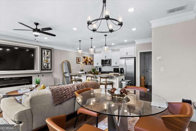 1124 Mornington Way, Marietta, GA 30008