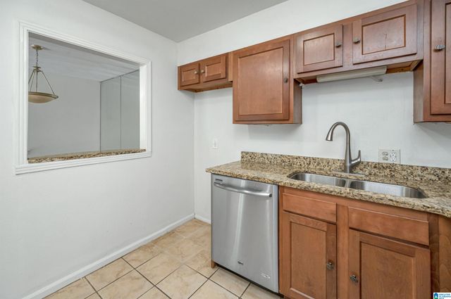 3029 Massey Rd Apt F, Vestavia Hills, AL 35216