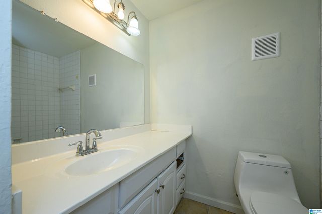 3029 Massey Rd Apt F, Vestavia Hills, AL 35216