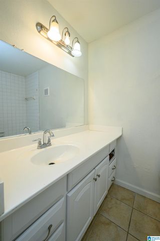 3029 Massey Rd Apt F, Vestavia Hills, AL 35216