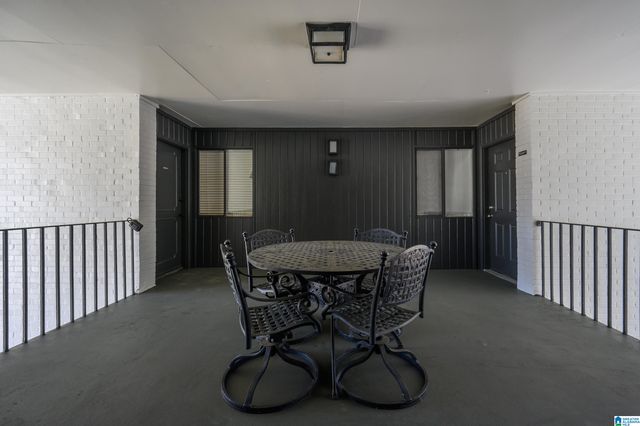 3029 Massey Rd Apt F, Vestavia Hills, AL 35216